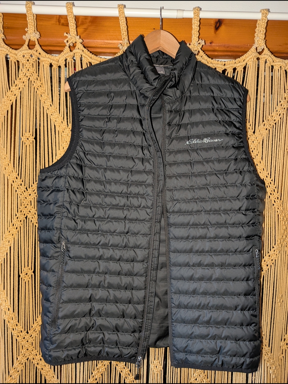Eddie Bauer Black Quilted Lightweight Packable Men's Vest